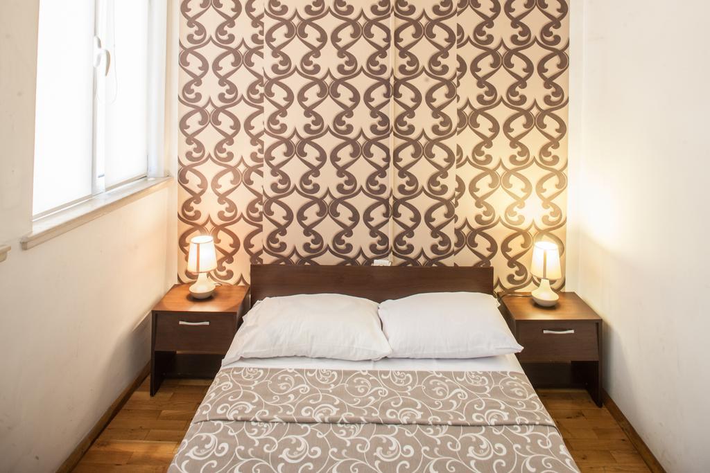 Sofia Central Guest Rooms Номер фото