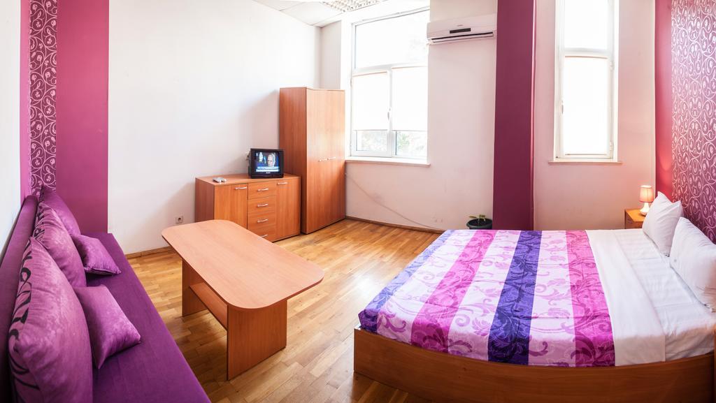 Sofia Central Guest Rooms Номер фото